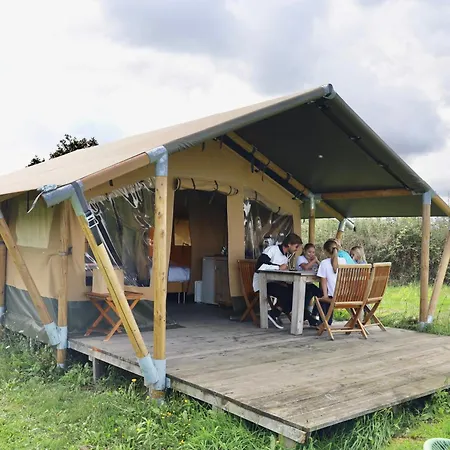 Safari Tent Domaine Bonneblond Luxury tent